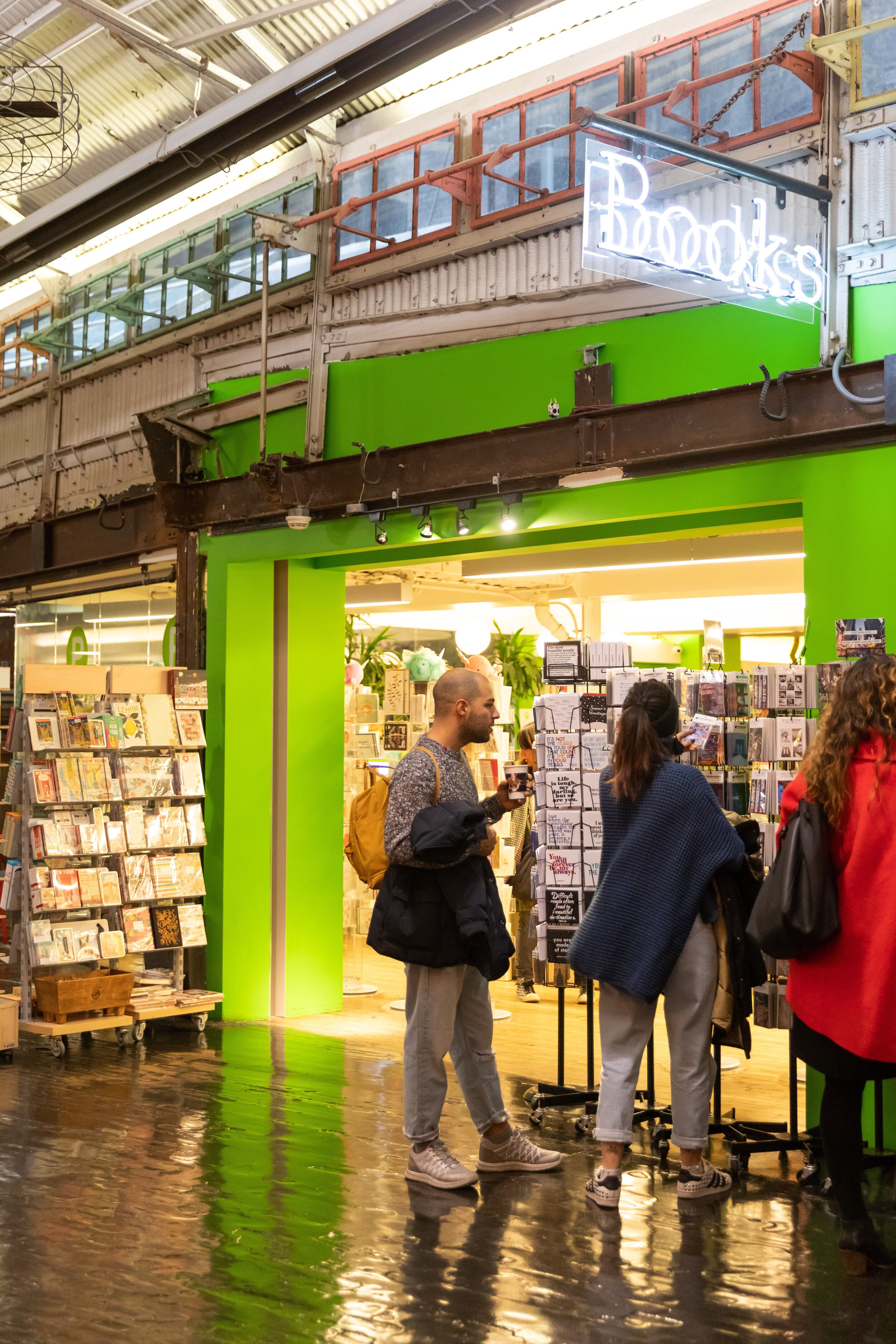 exterior of Posman's Books at Chelsea Market 