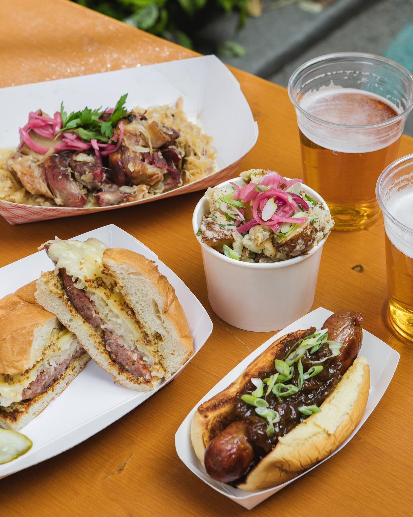 Nothing quite says the start of summer like BBQ and hotdogs from @eatmeatny. Enjoy them in our covered outdoor seating, or take them home and grill with friends!